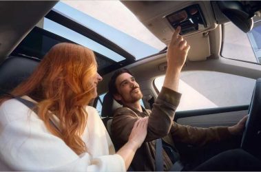 T-Roc panoramatické střešní okno T-Roc panoramatické střešní okno